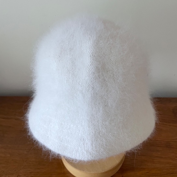 Bucket Hat Cap - Winter White -  Angora/Wool/Polyester - SIze 23 - Picture 3 of 7